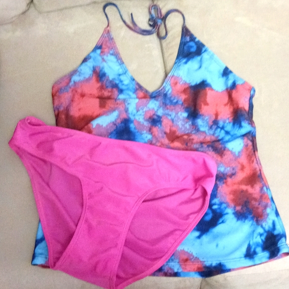 BROOKE Leather Like Tankini